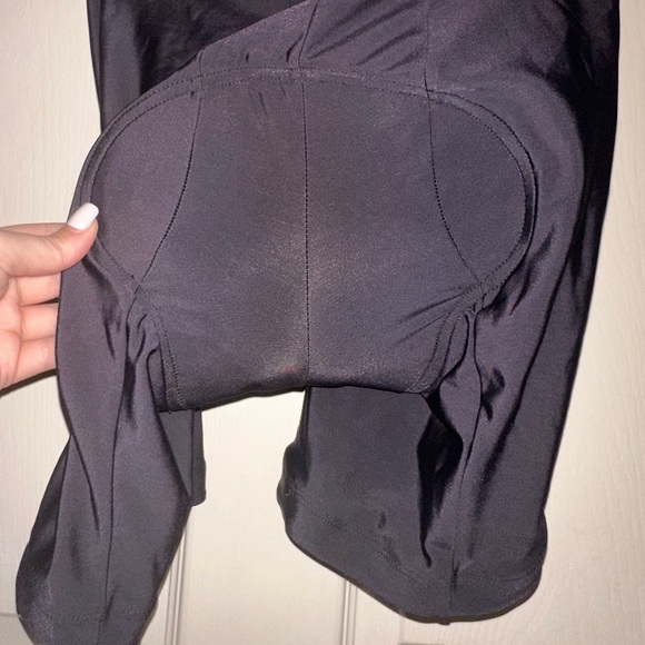 NWT Pearl Izumi Women’s Quest Short Black Padded cycling bike Shorts M Biking - Picture 5 of 13